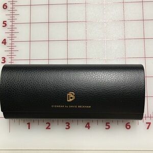 DAVID BECKHAM EYEWEAR NWT Black Pebble Textured Gold Embossed Case w/ Cloth Gift